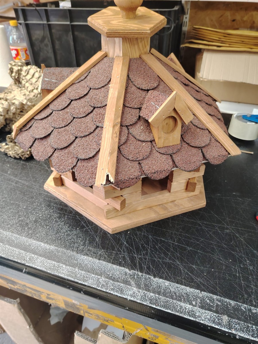 holzhaus, vogelhaus, dachschindeln, holzstruktur, miniaturbau