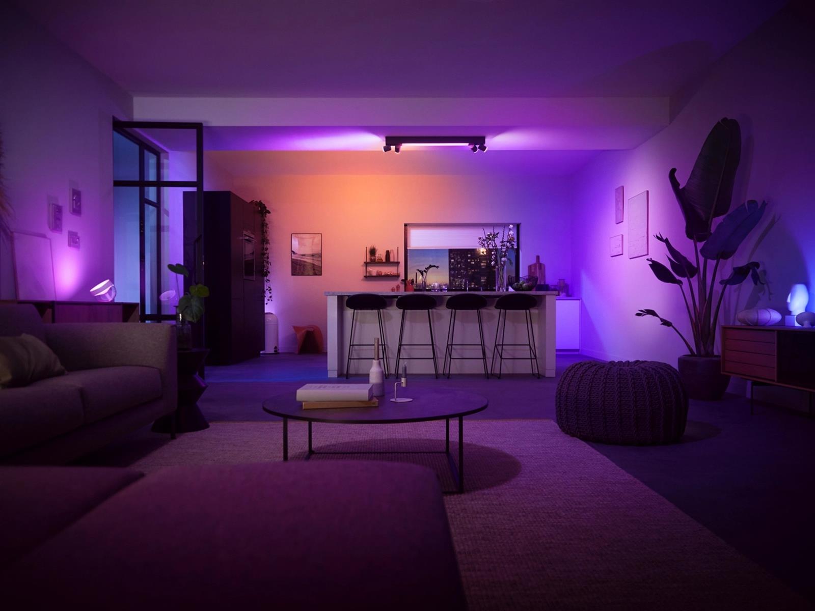 Philips Hue Spot 4 flg. White & Color Ambiance Centris Spot Schwarz 4200 lm