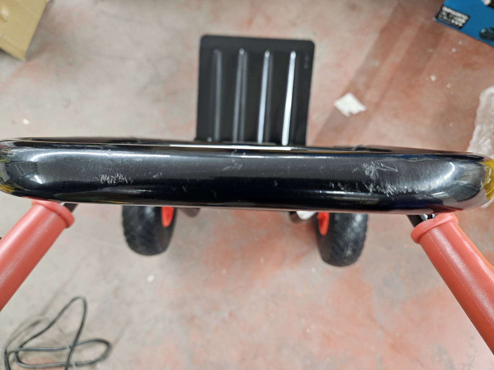 Pro-Bau-Tec Profi-Stapelkarre mit PU-Reifen 1-2-3 Traglast bis 200 kg #E537