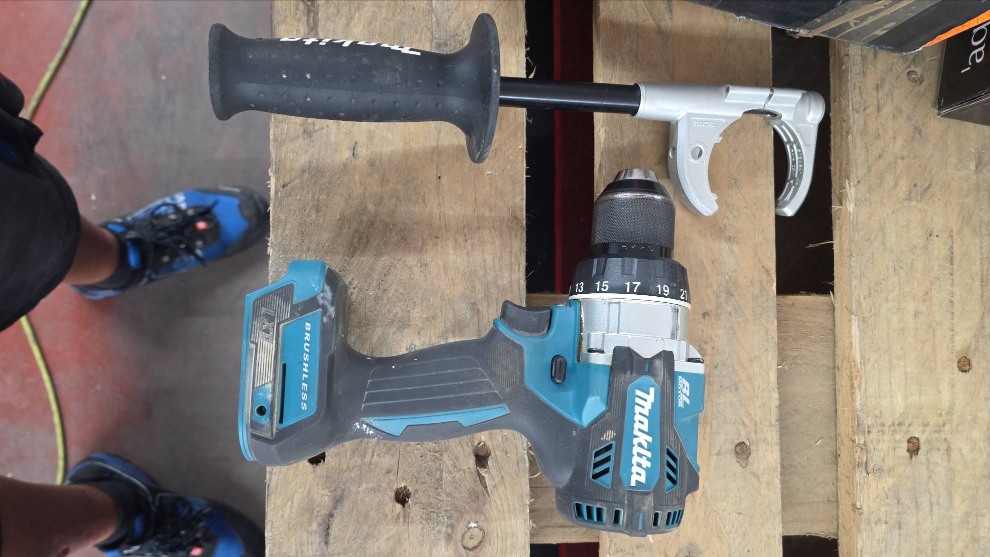 Makita DDF486Z Akku Bohrschrauber 18V ohne Akku und Ladegerät #740