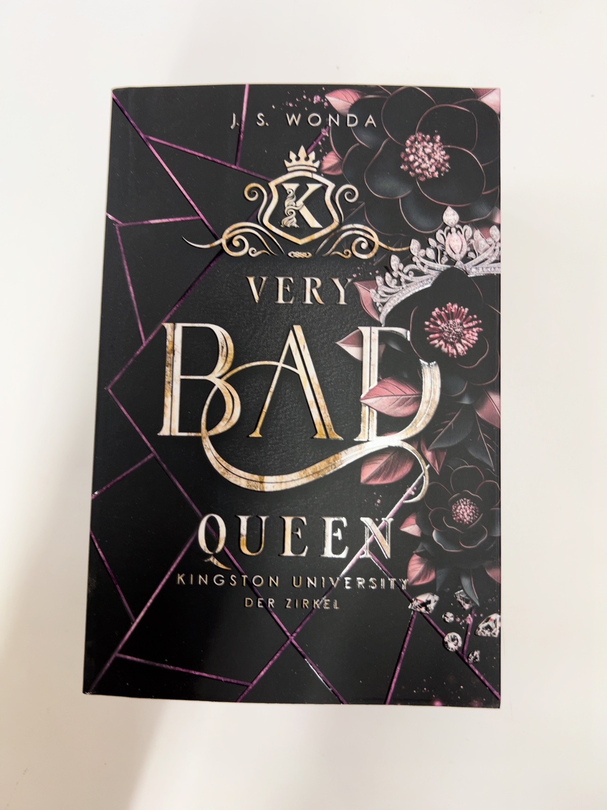 Buch, Romantik, Very Bad Queen, Cover, Kartenbox