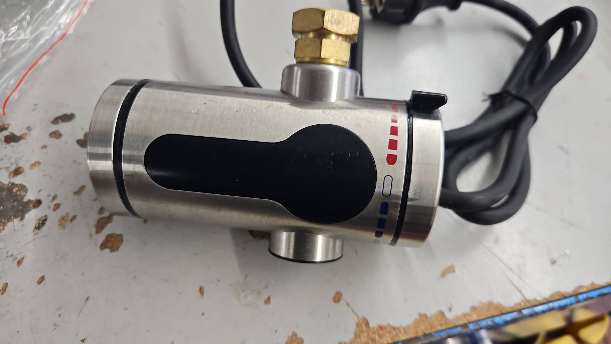 Maxxmee Edelstahl-Durchlauferhitzer Kompakt 3600 W #E675