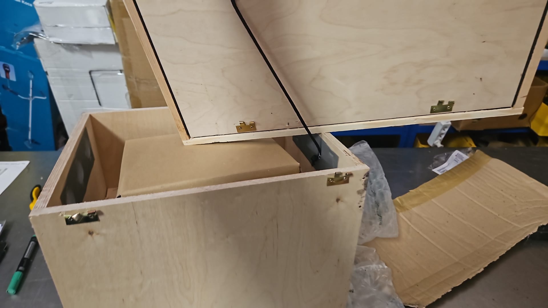 Dobar Hummelnistkasten inkl. Füllmaterial Holzkiste #D221