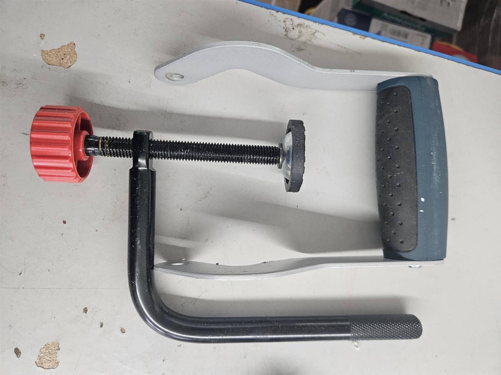 Bosch Professional Akku-Kapp- und Gehrungssäge GCM 18 V-216 D #E574