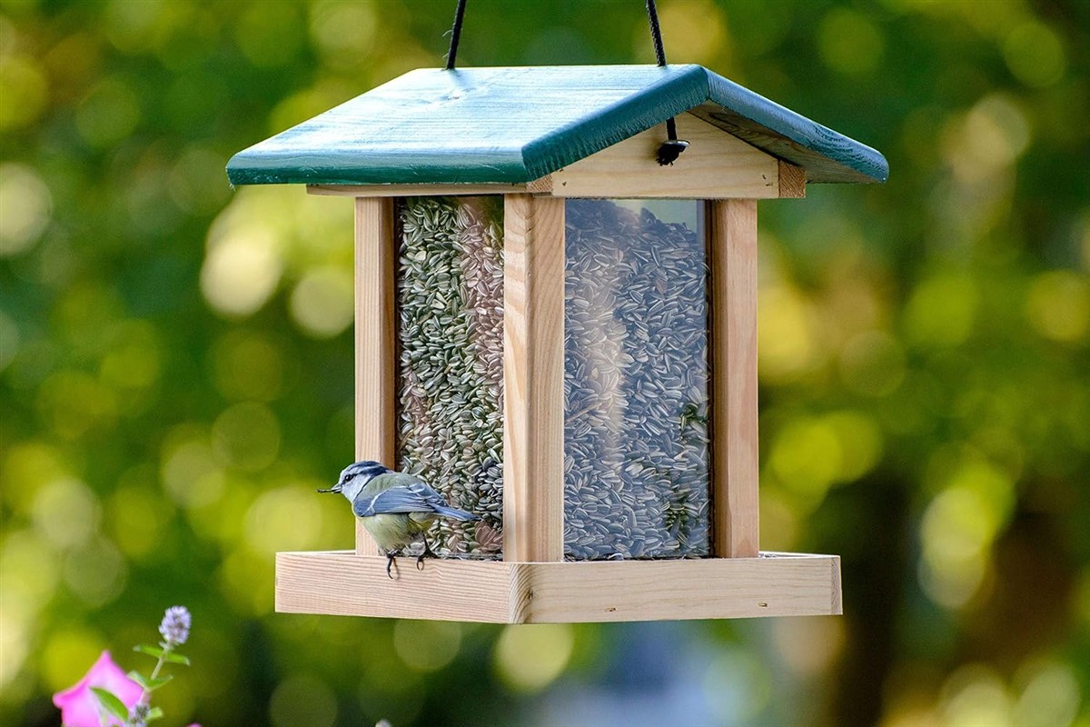 Vogelfutterhaus, Vogelfutter, Sonnenblumenkerne, Vogelhäuschen, Holz