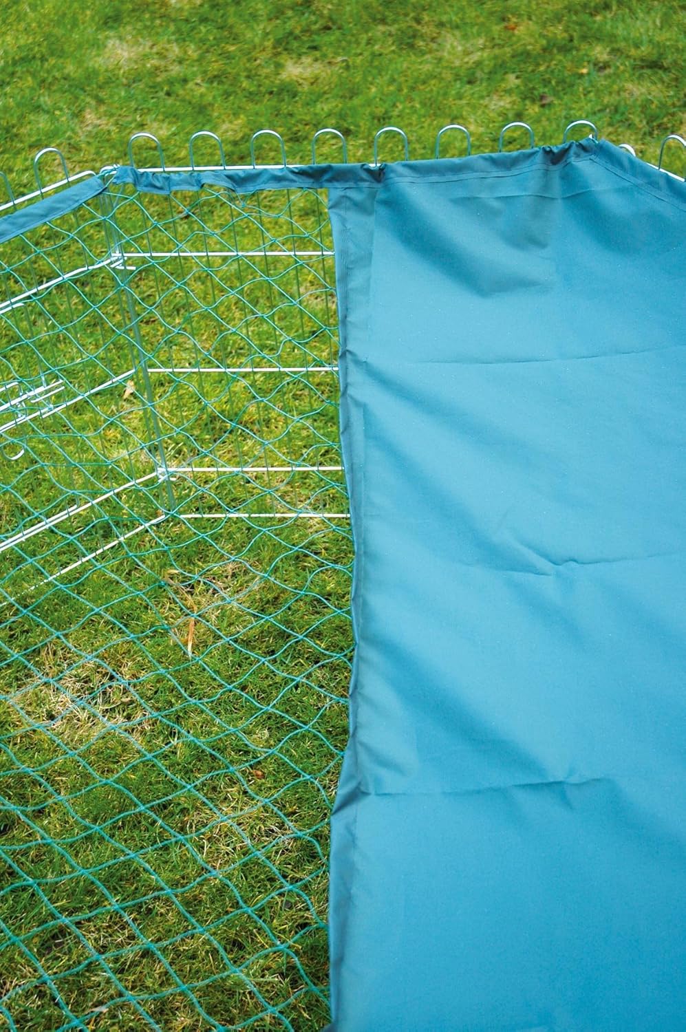 dobar Freilaufgehege Sonnenschutz 8-eckig Nylon Sonnenschutz für Freilaufgehege - Sonnenschutz für Kleintiergehege - Raubtier und Raubvogelschutz 135 x 135 cm Dunkelgrün