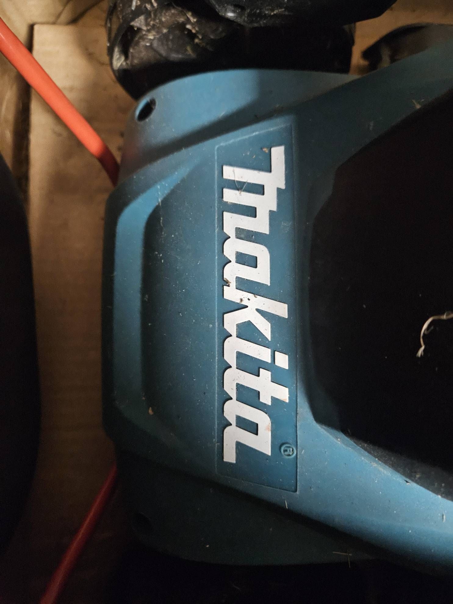Makita ELM3320 Elektro-Rasenmäher 33 cm #E387
