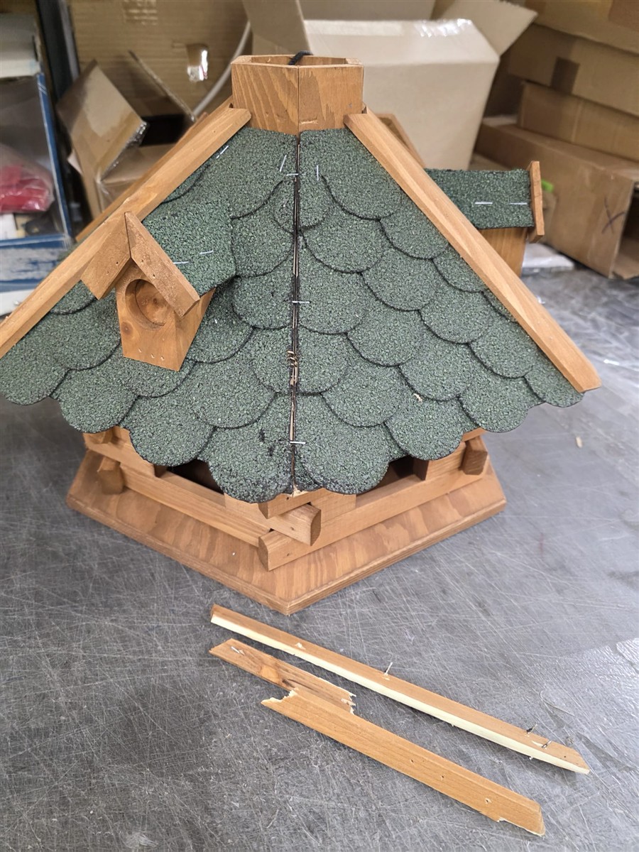 Dachkupfer, Dachschindeln, Shingle-Haus, Holzstruktur, Miniatur