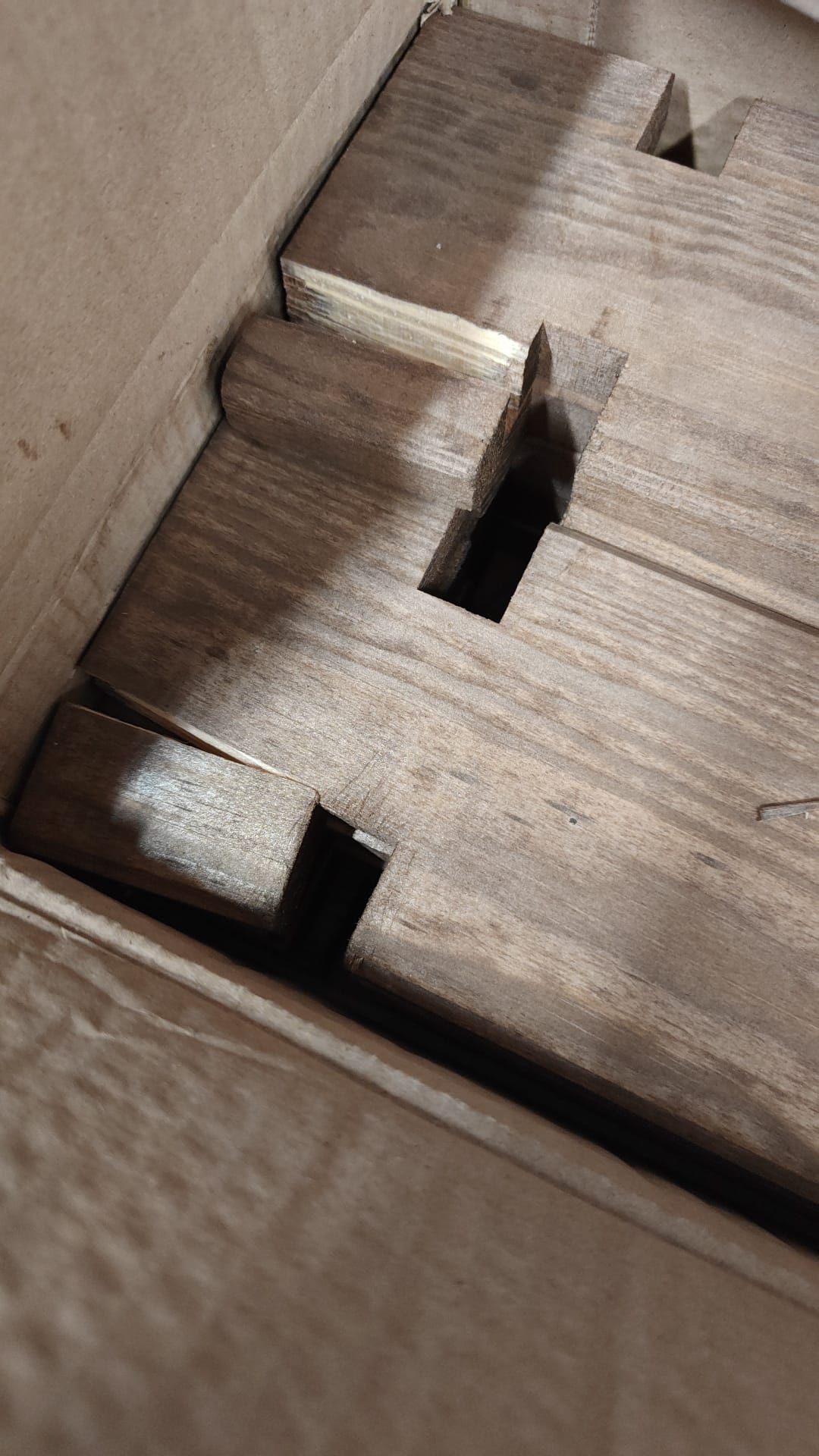 wooden, cutlery, box, machined, grooves