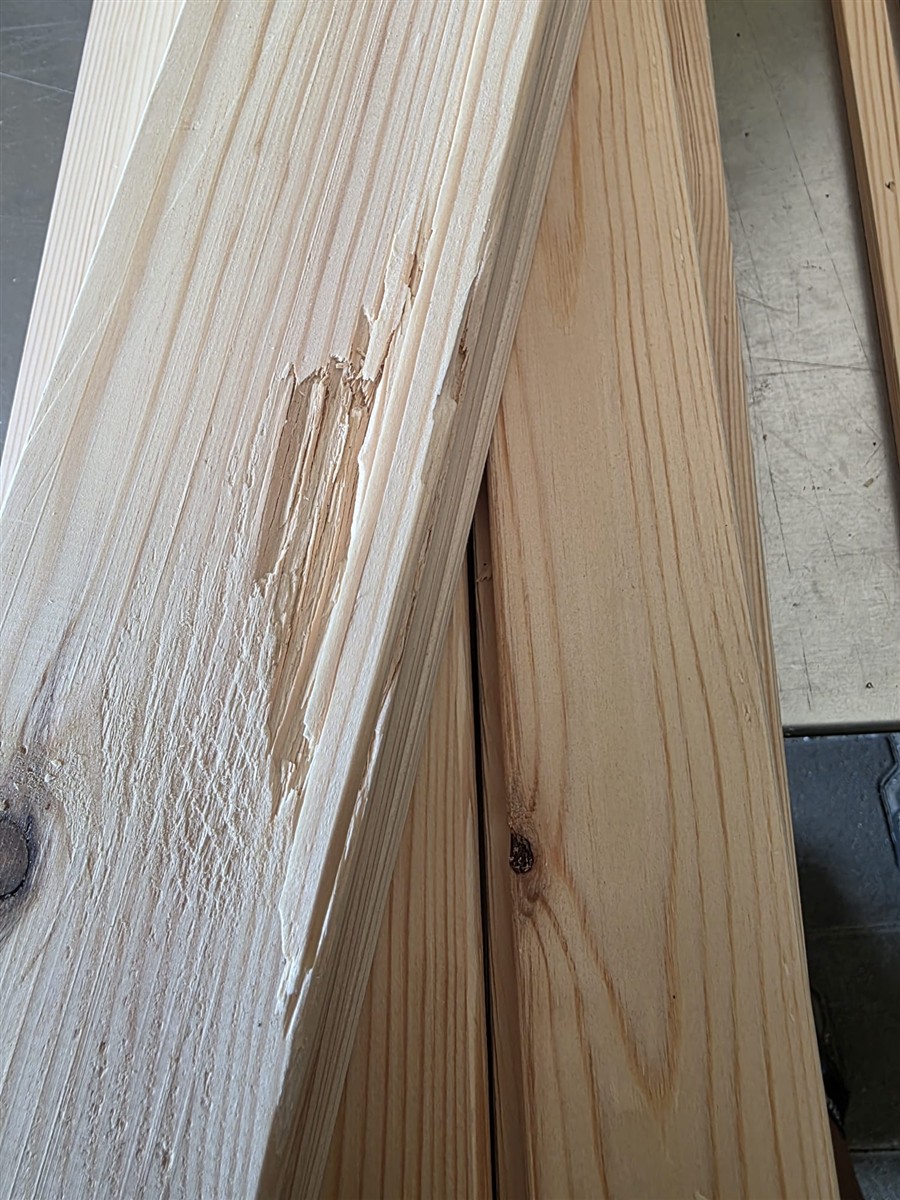 Holz, Holzbalken, Kiefernholz, Holzsplitter, Spannbare Bretter