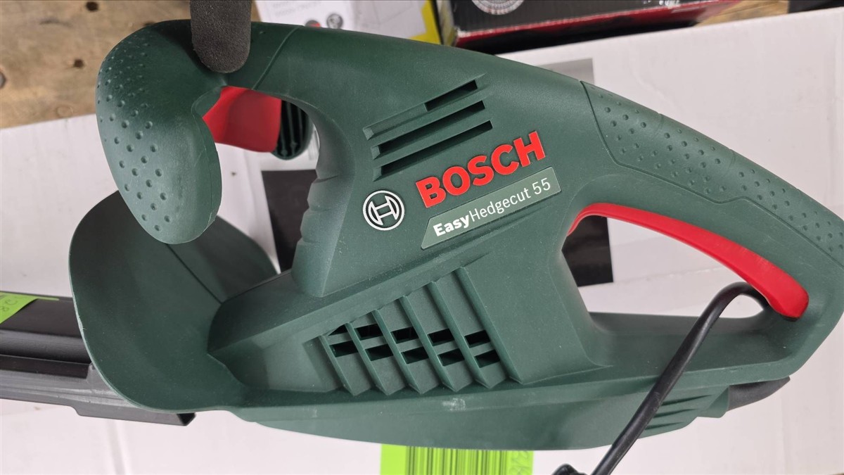Hegesäge, Elektrische Säge, Bosch, EasyHedgecut 55, Grün