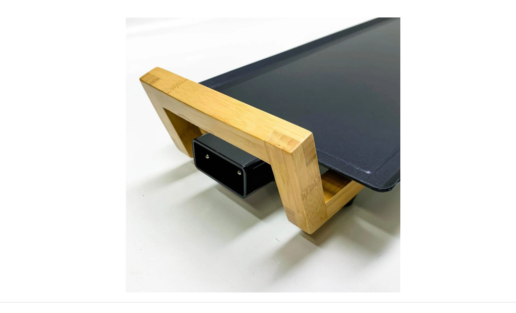 Bestron elektrischer Tischgrill XXXL Plancha-/Teppanyaki-Grillplatte mit Antihaftbeschichtung Grillspaß für bis zu 10 Personen extra lange Grillfläche 2.000 Watt Farbe: Schwarz