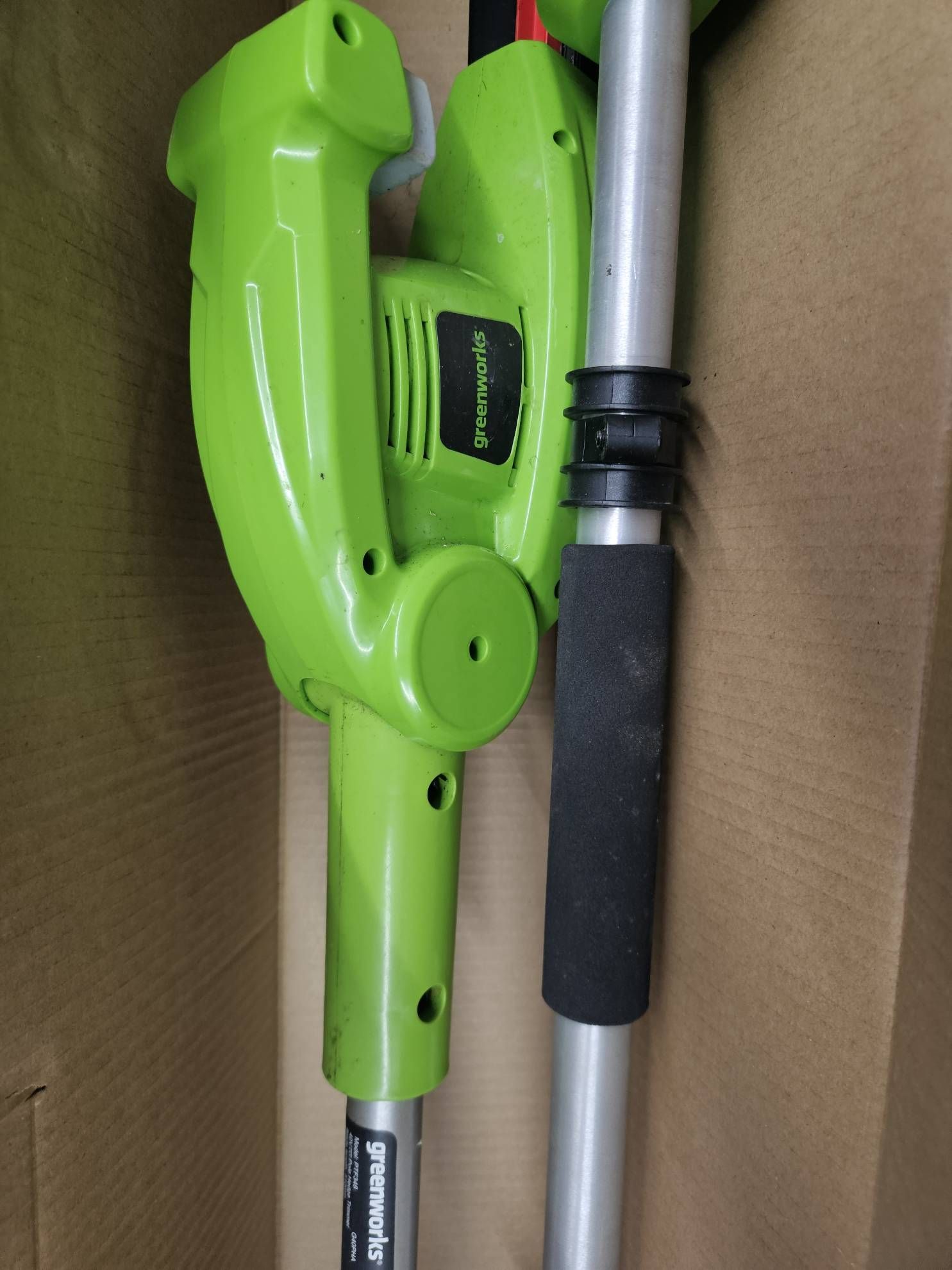 Greenworks Akku-Teleskop-Heckenschere G40PHA 40V Solo #E672