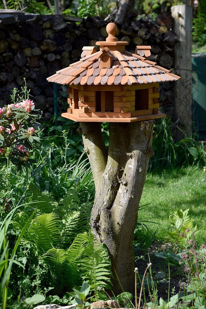 dobar Vogelfutterhaus Holzschindeldach 6-eckig Vogelhaus aus Massivholz XL Vogelfutterstation mit Futtersilo 6-eckige Vogelvilla  68 x 59 x 46 cm Braun DH191