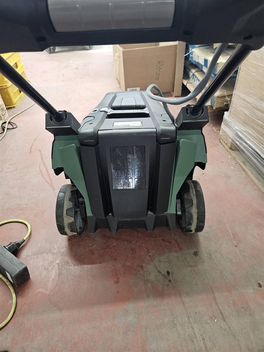 Bosch AdvancedRotak 690 Elektro Rasenmäher mit 50L Fangbox 1800 Watt #E644