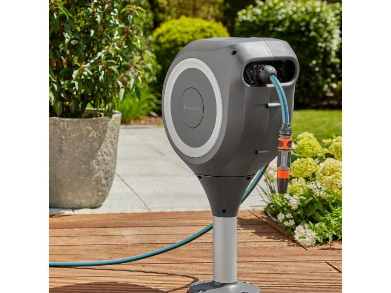 Gardena Terrassen-Schlauchbox RollUp M mit 20 m Gartenschlauch