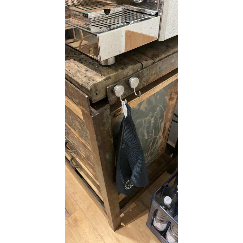 Kaffeemaschine, Küchenarbeitsplatz, Metalloberfläche, Haken, Beutel