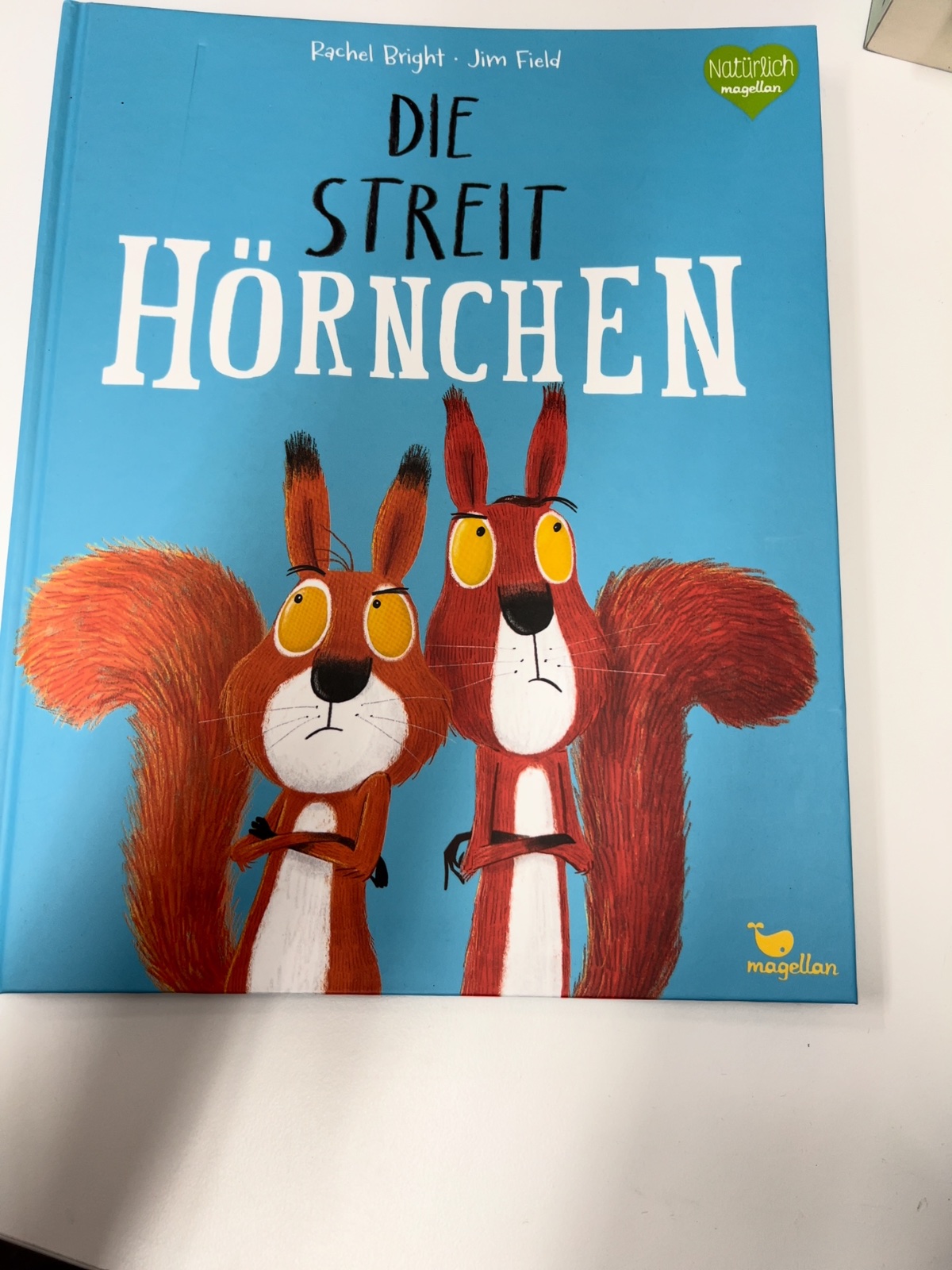 Kinderbuch, Hörnchen, Squirrels, Blaues Cover, Magellan Verlag