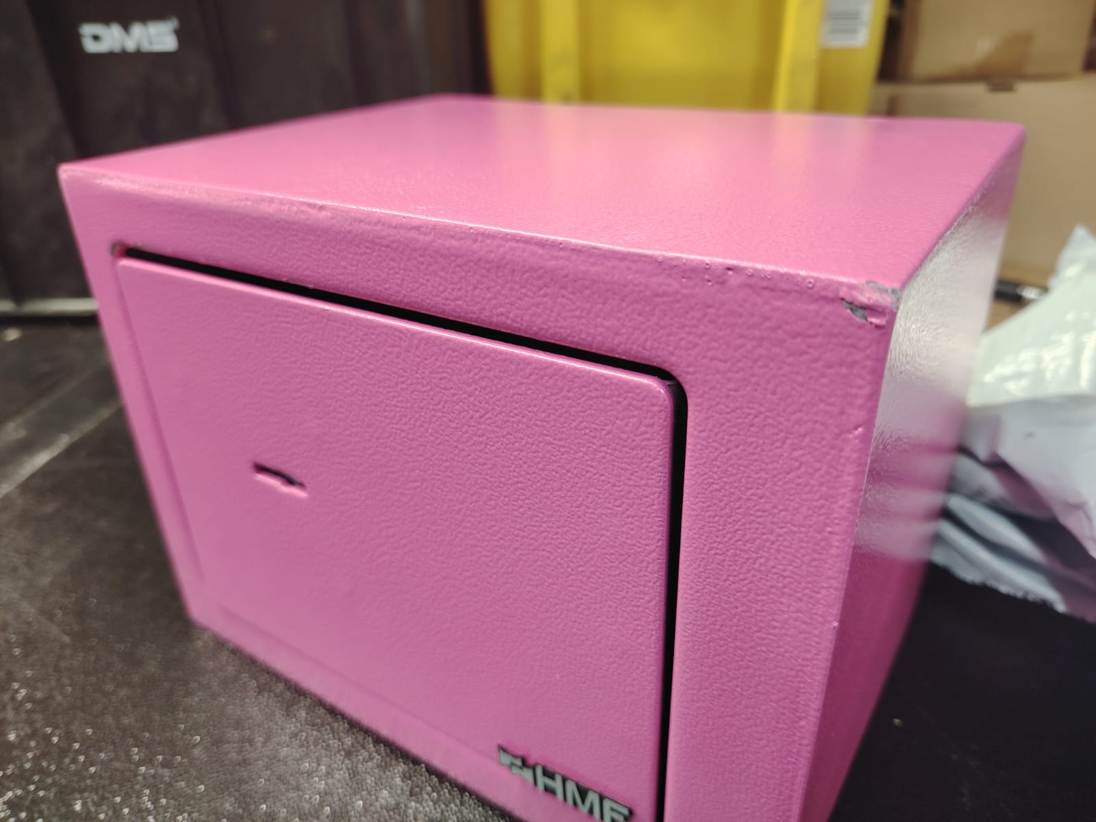 HMF Safe Tresor klein mit Schlüssel Möbeltresor pink 2470