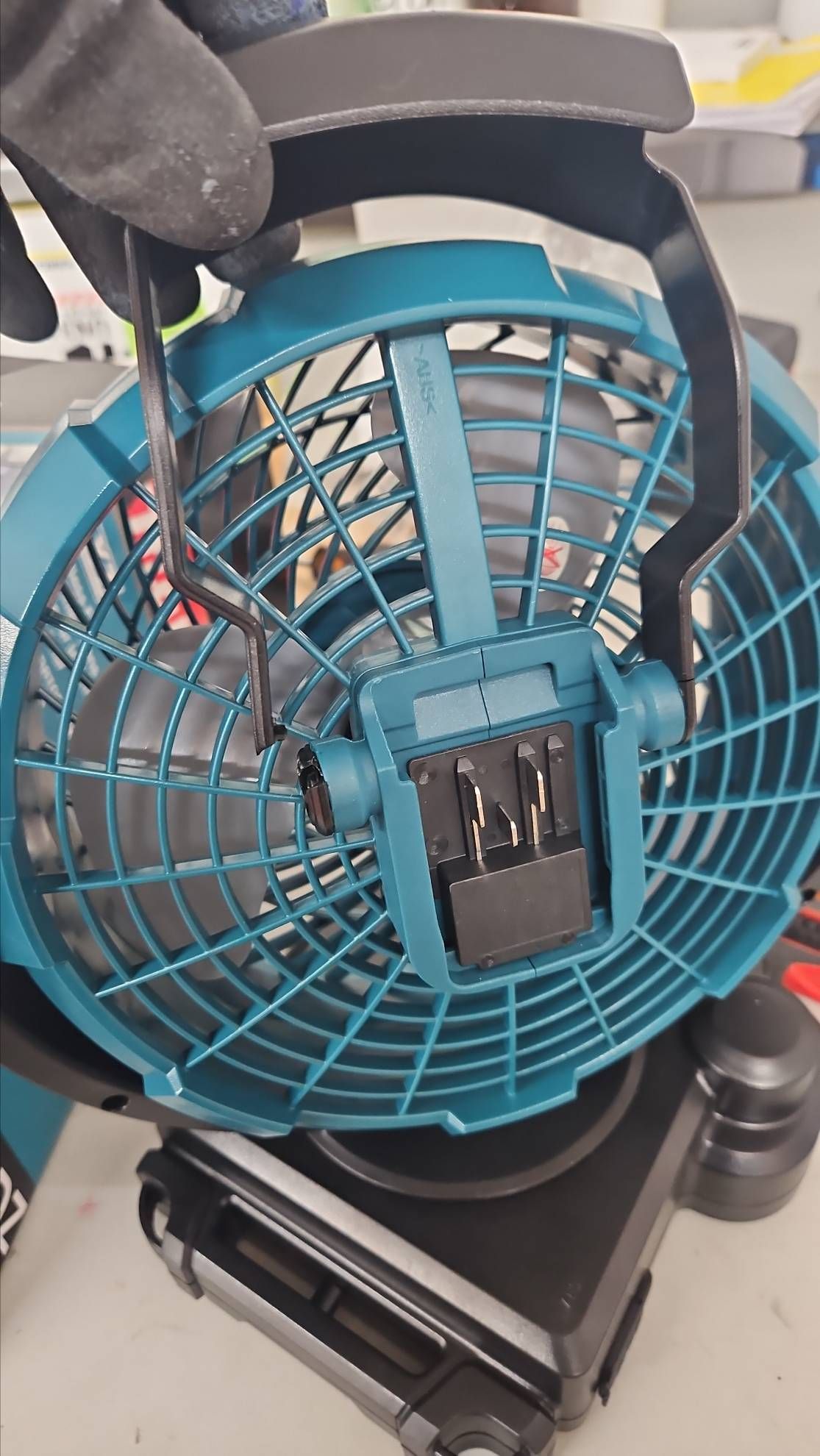 Makita Akku Lüfter CF101DZ/12 V ohne Akku und Ladegerät #E503