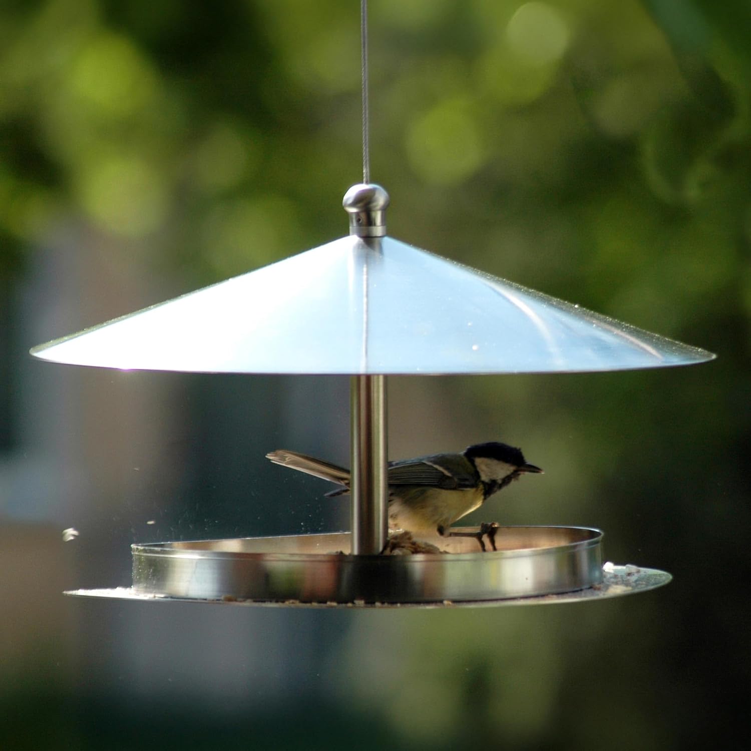 Dobar Luxus-Vogelhaus Rundes Design-Futterhaus "Silberglanz" aus Edelstahl mit Draht zum Aufhängen Silber