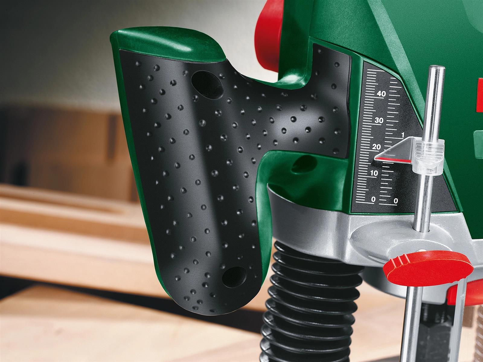 Bosch Oberfräse 1.400 ACE bis 55 mm Hubhöhe