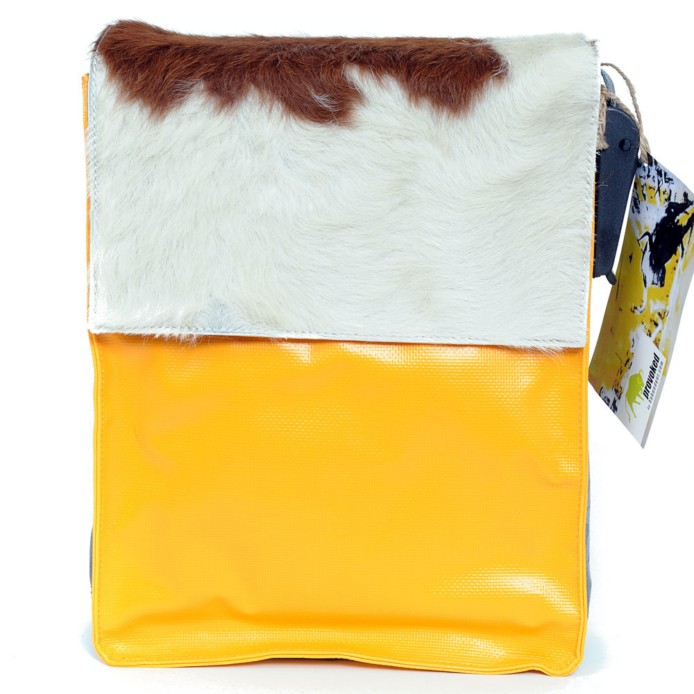 Messenger Bag CITY PROVOKED aus Kuhfell: braun & LKW-Plane: hellorange, 31x
