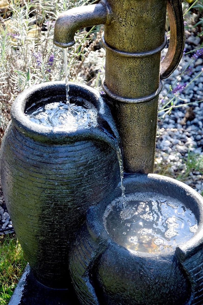 Brunnen, Wasserspiel, Gartenbrunnen, Metall, Garten-Dekor