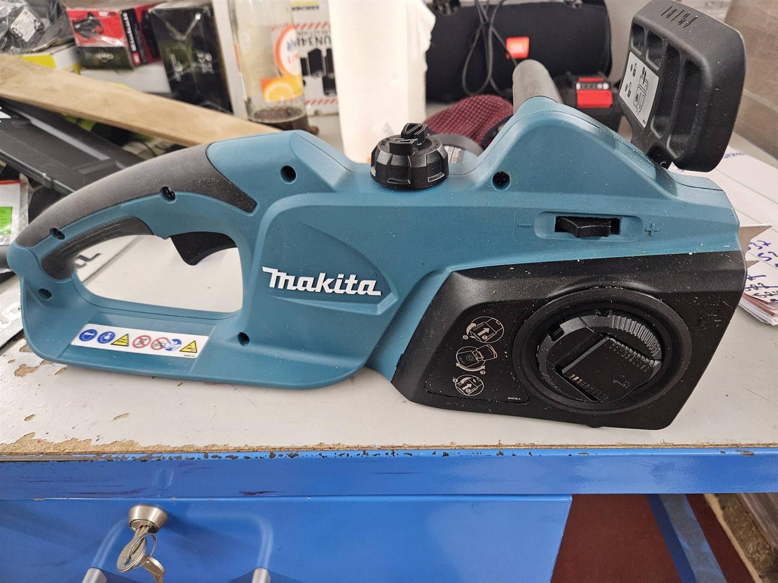 Makita Elektro-Kettensäge UC4041A Leistung 1.800 W #E530