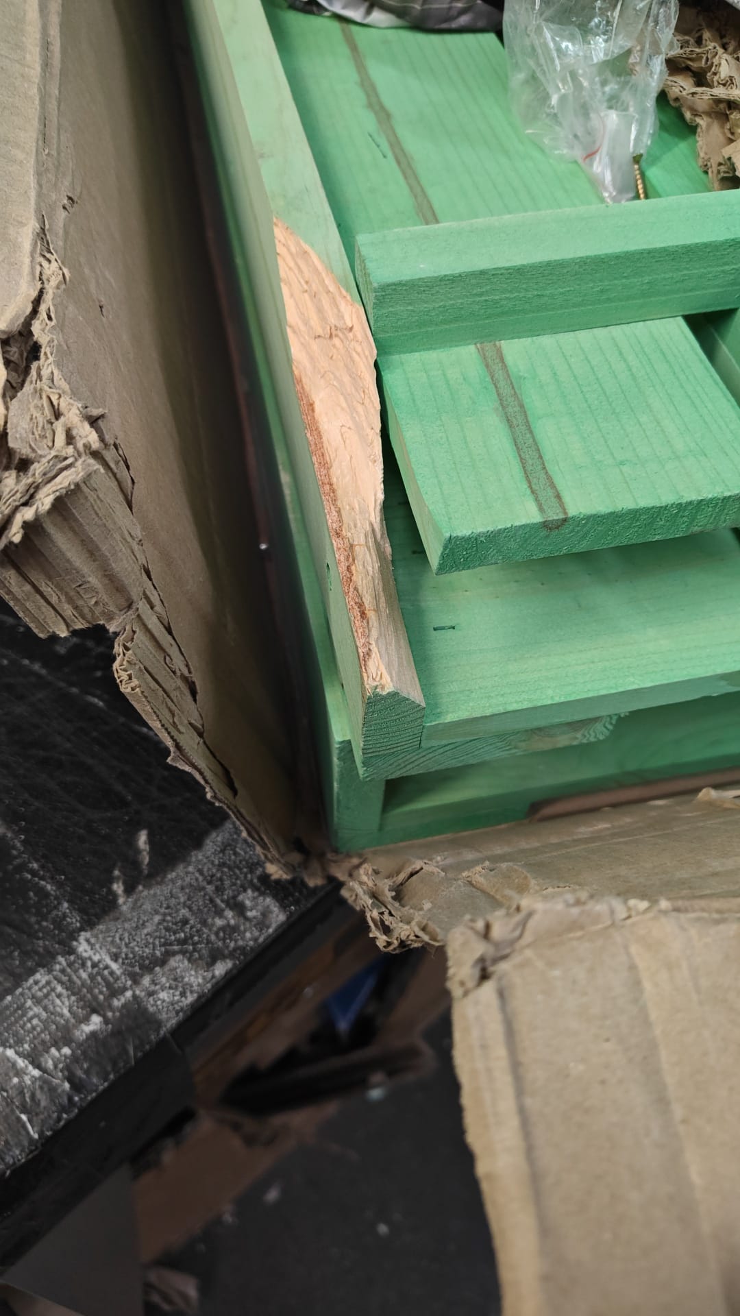 Holzblocks, Holz, Grün, Schaumstoffschutz, Verpackung