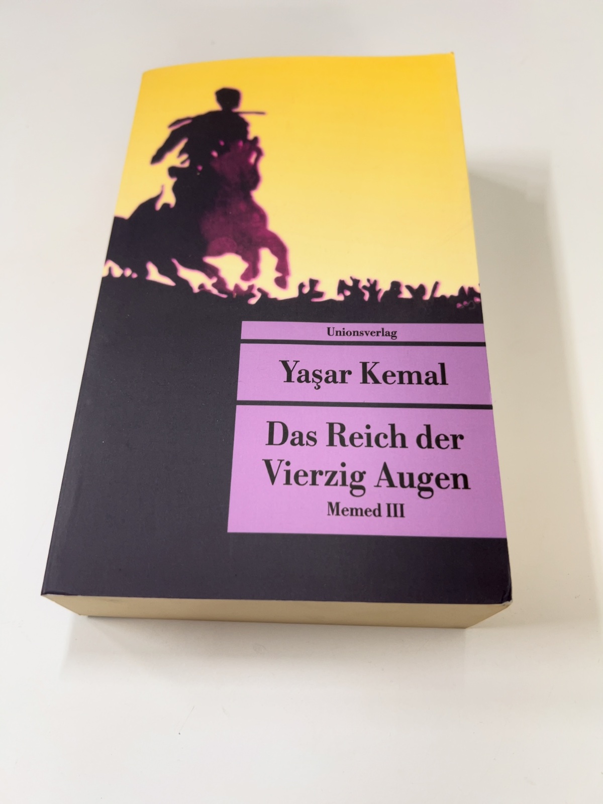 Paperback, Buch, Roman, Deutsche Ausgabe, 40er Augen