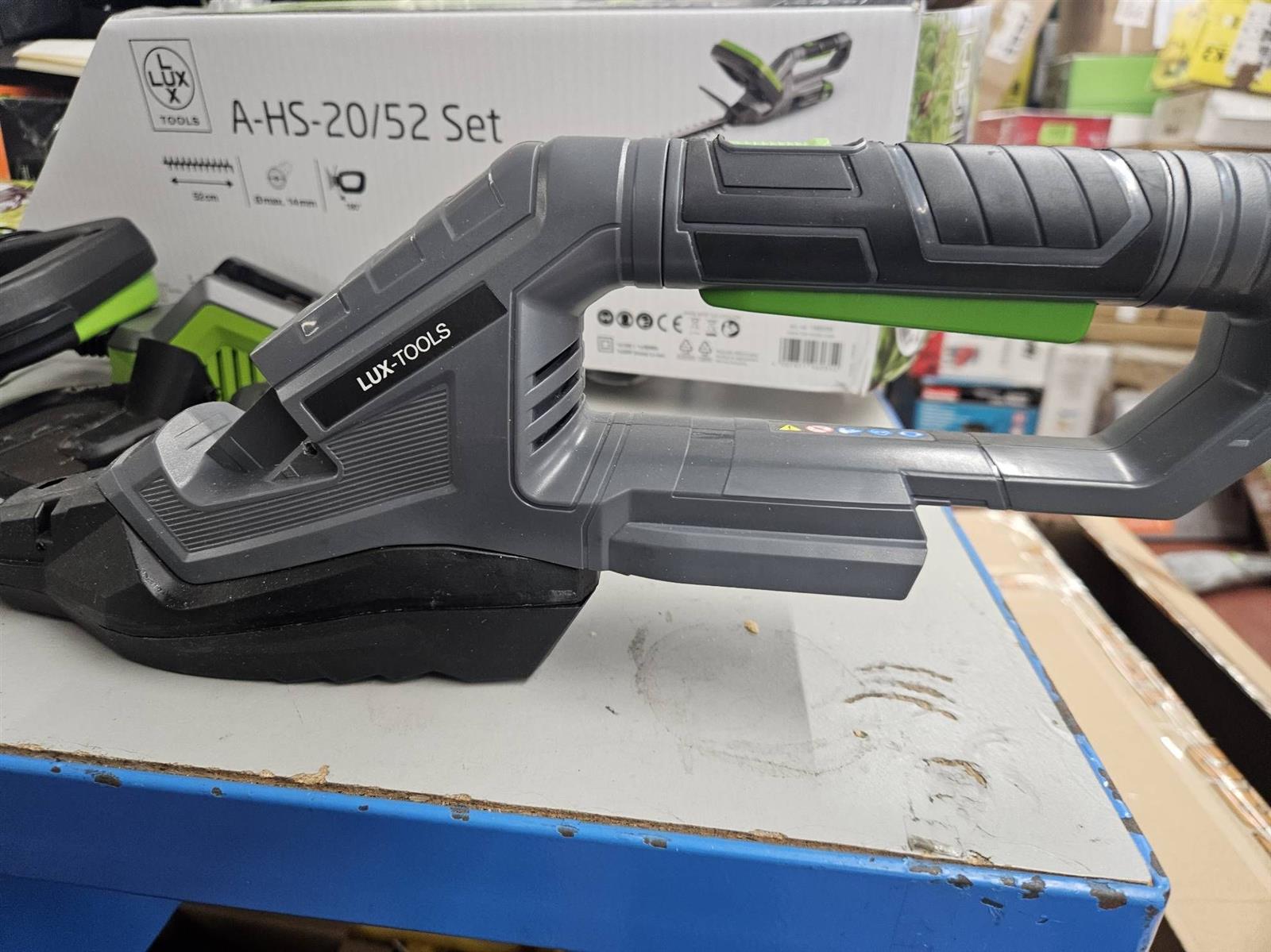 LUX Akku-Heckenschere 1 PowerSystem A-HS-20/52 mit Akku #E591
