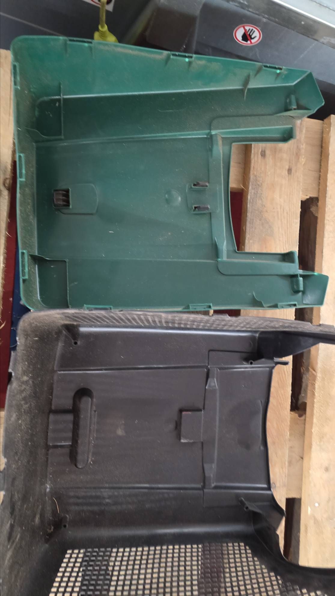 Bosch Akku-Rasenmäher CityMower 18V-32 inkl. Akku und Ladegerät #742
