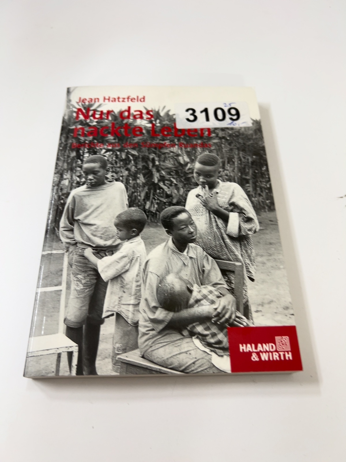 Buch, Afrikanische Kinder, Schwarz-Weiß, Fotografie, Haland & Wirth