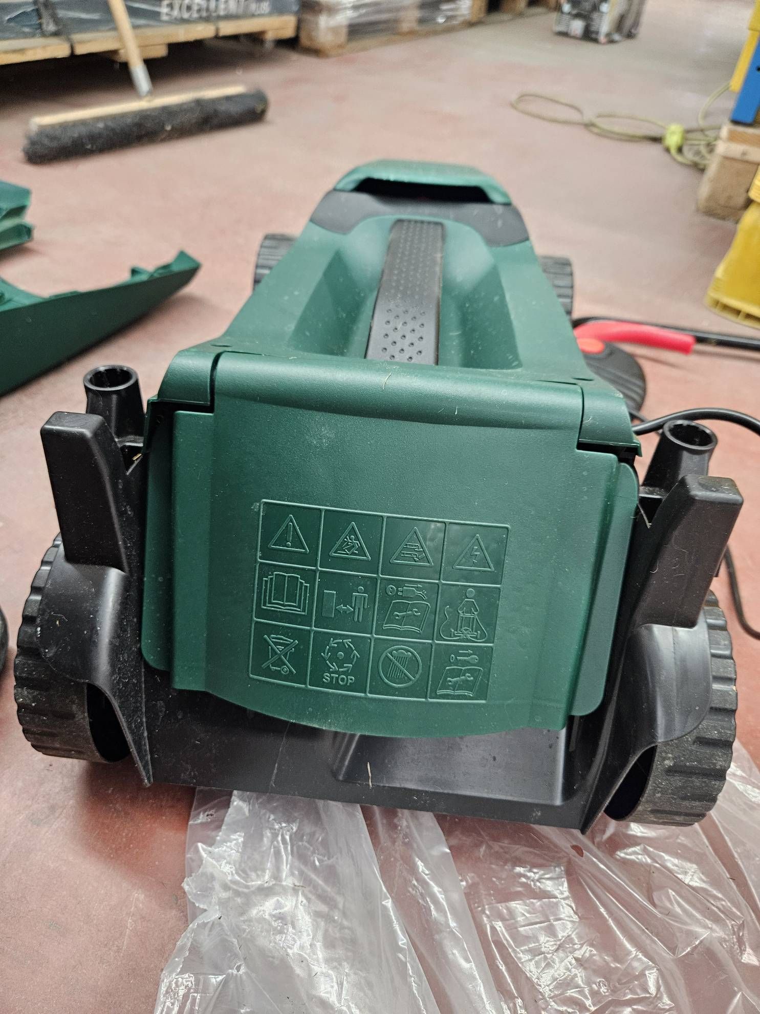 Bosch Akku-Rasenmäher EasyMower Solo #E678
