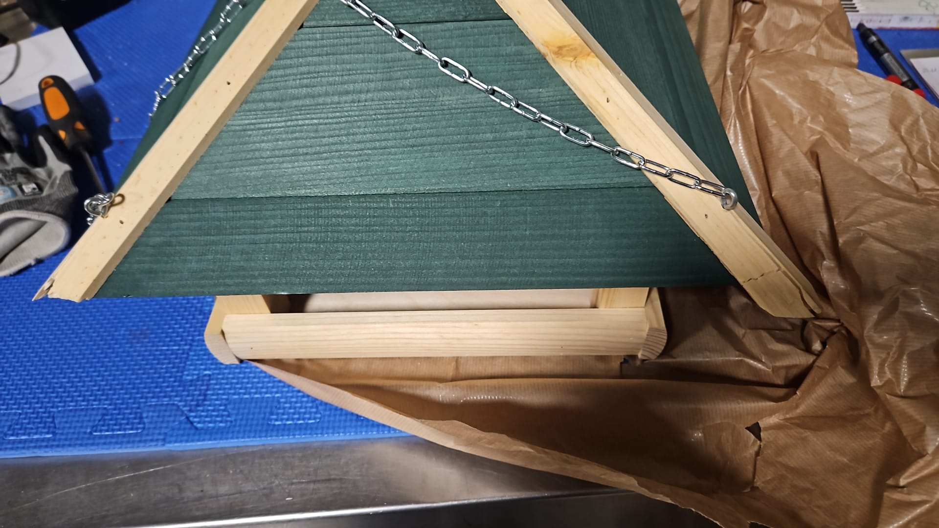 Dobar Vogelfutterhaus Narsaq mit Kette zum Aufhängen Futterstation Wildvogelfutterplatz #D261