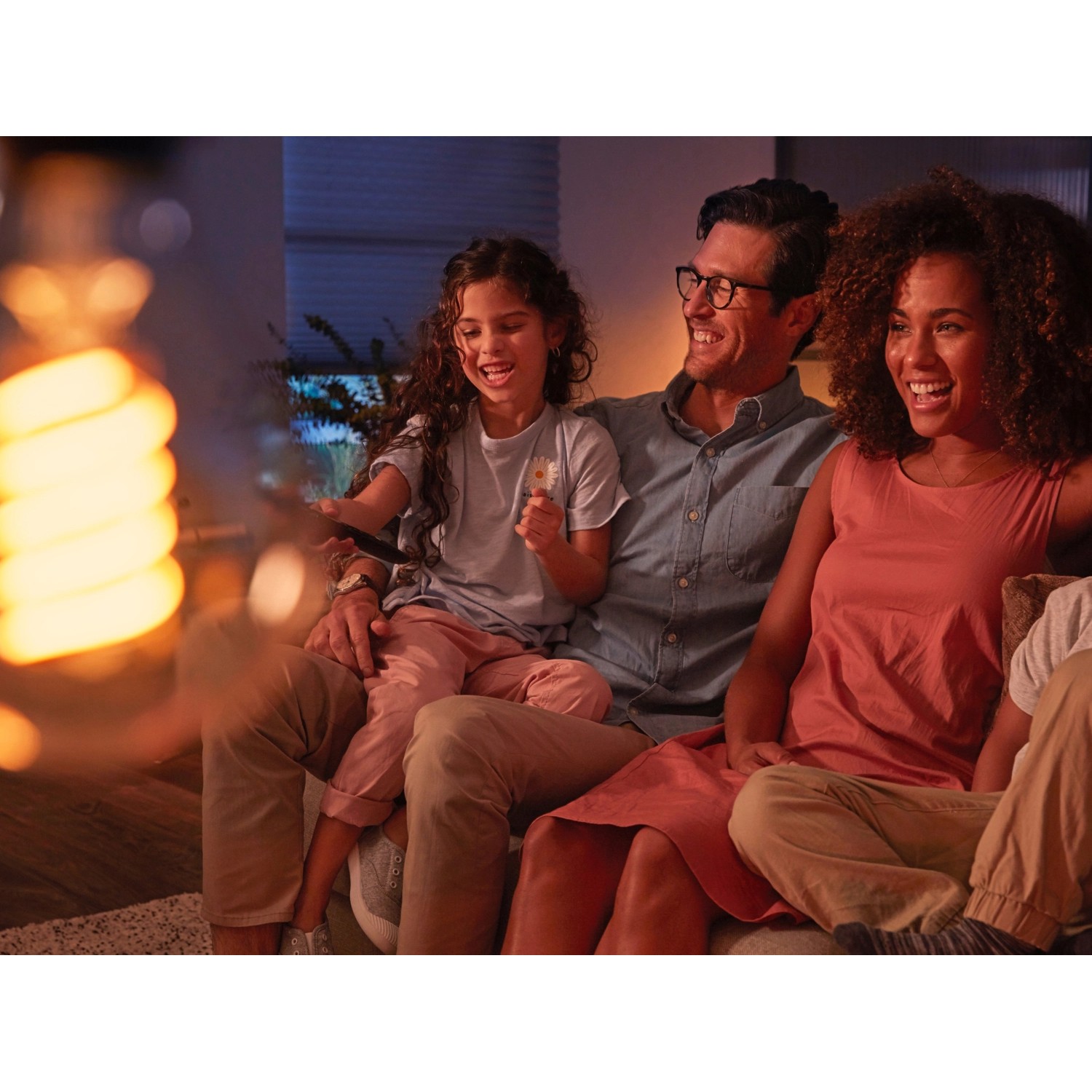 Philips Hue LED Leuchtmittel E27 Einzelpack White ST72 Filament 550 lm