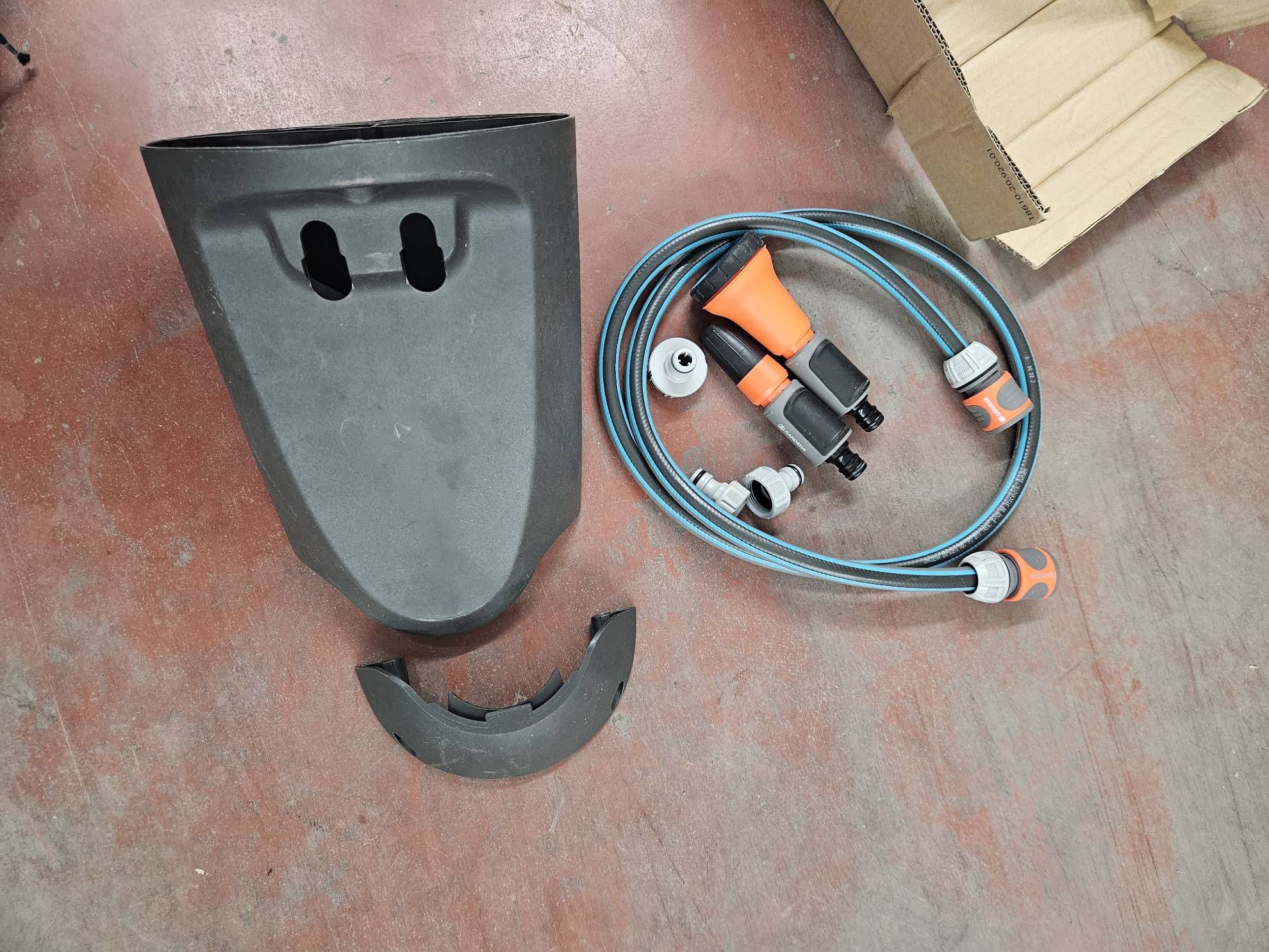 Gardena Wand Schlauchbox RollUp M Türkis mit 20 m Gartenschlauch #E679
