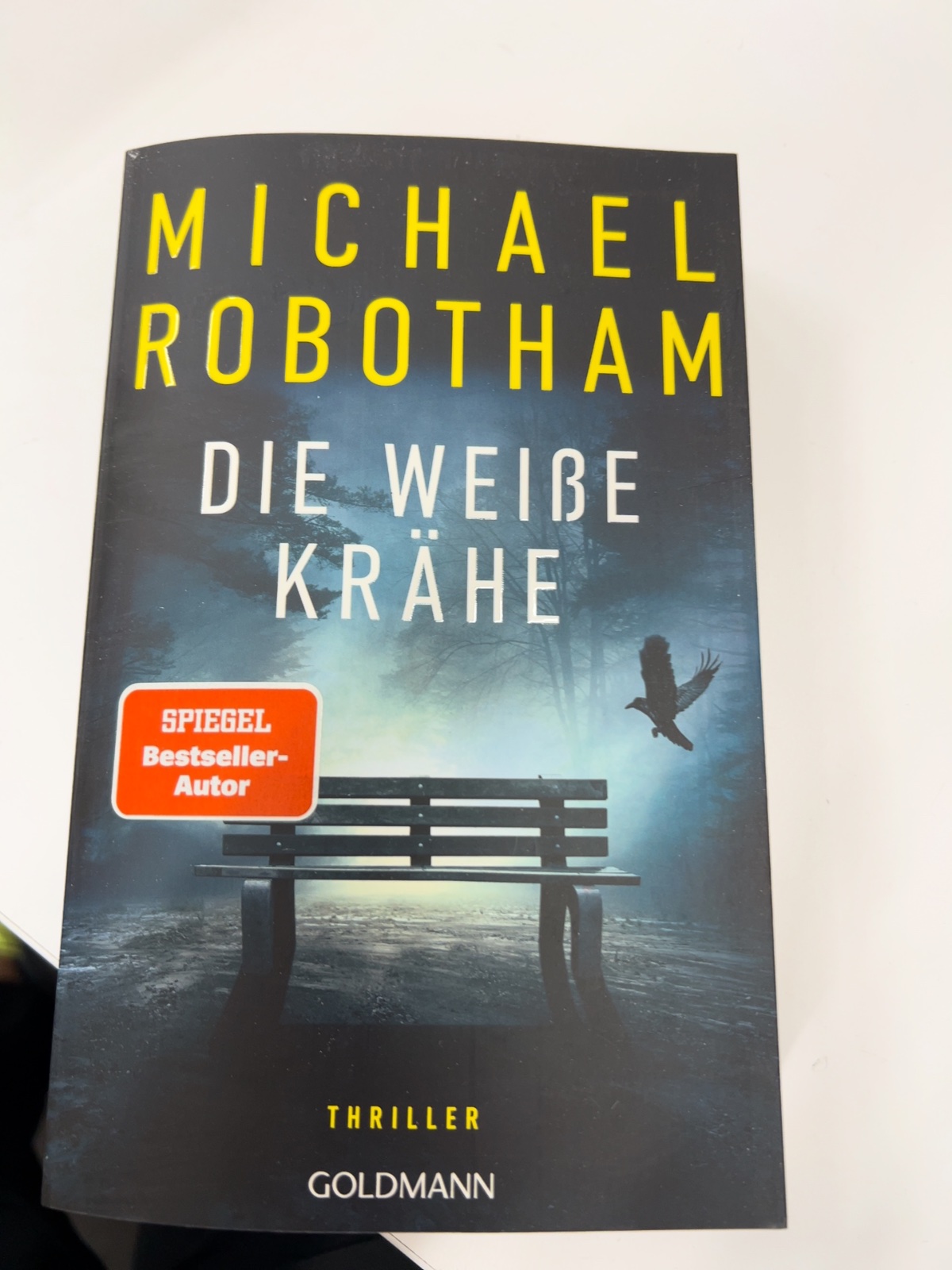Buch, Thriller, Roman, Die weiße Krähe, Michael Robotham