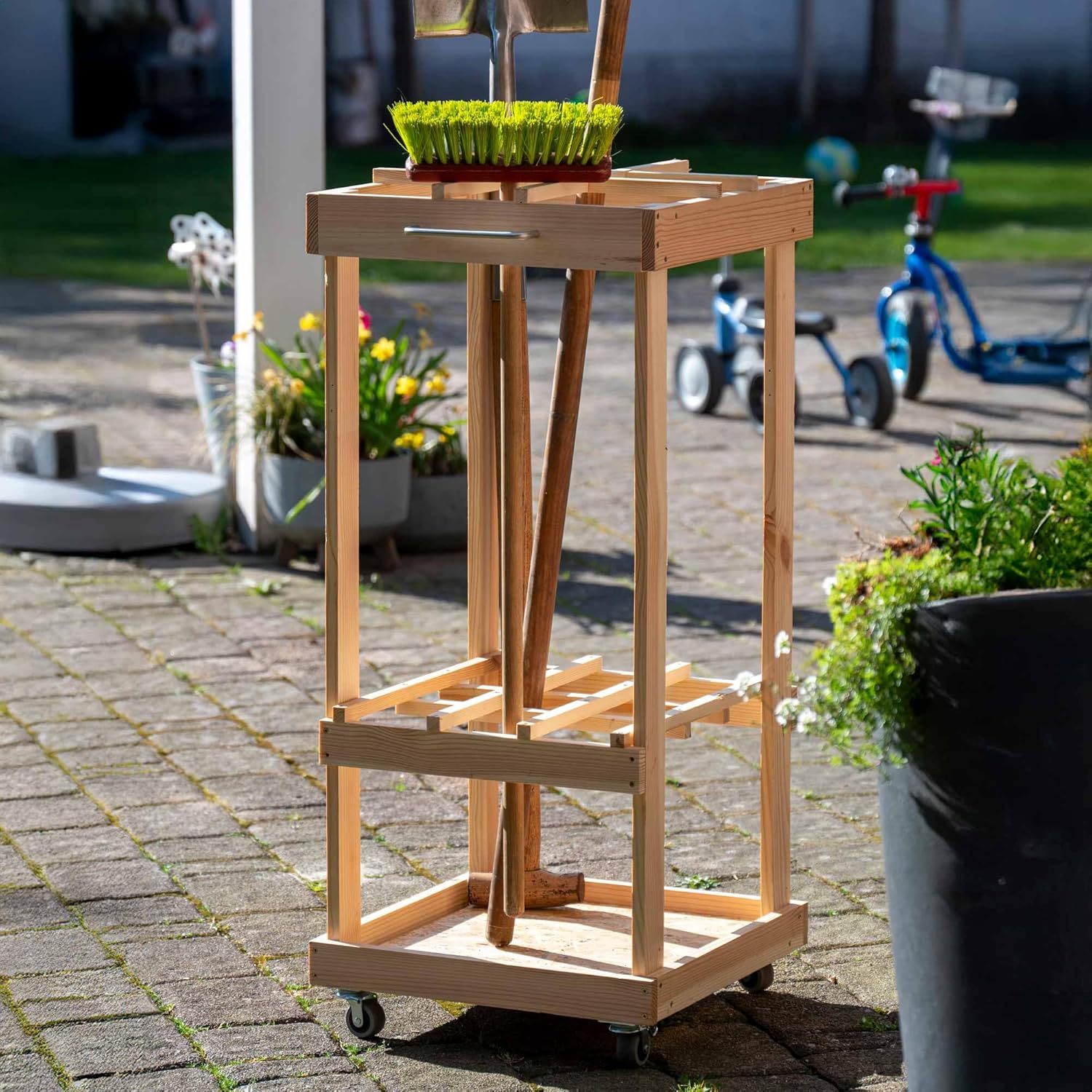 dobar Gartenwerkzeug-Organizer auf Rollen Mobiler Gartengerätehalter aus Holz - Rollbares Gartenwerkzeugregal für Garten Garage und Schuppen 38 x 38 x 86 cm