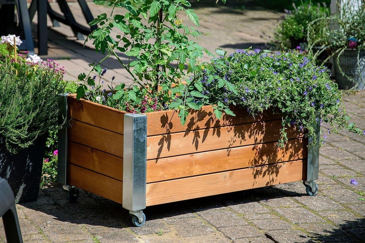 Blumenbeet, Pflanzkasten, Holzbox, Rollenunterwagen, Gartendeko