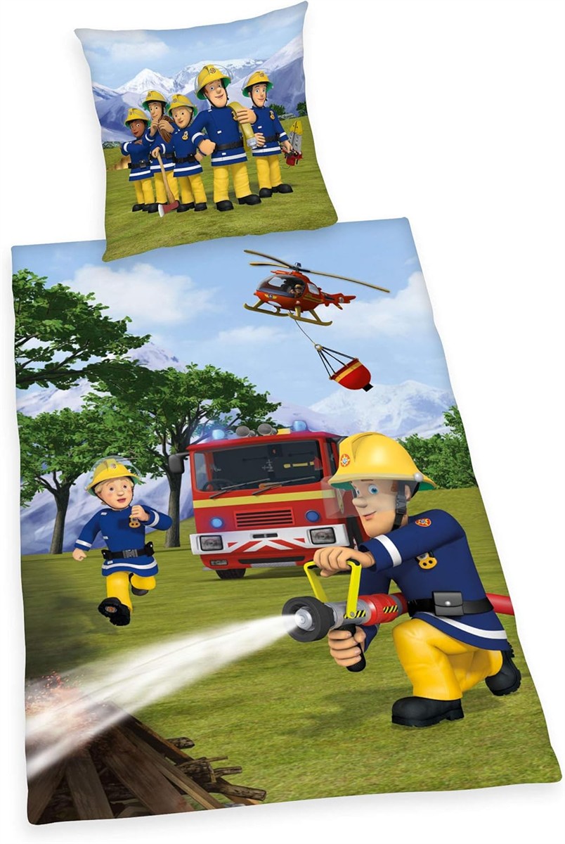 Feuerwehr, Löschzug, Helme, Feuerwehrfahrzeug, Löschschlauch