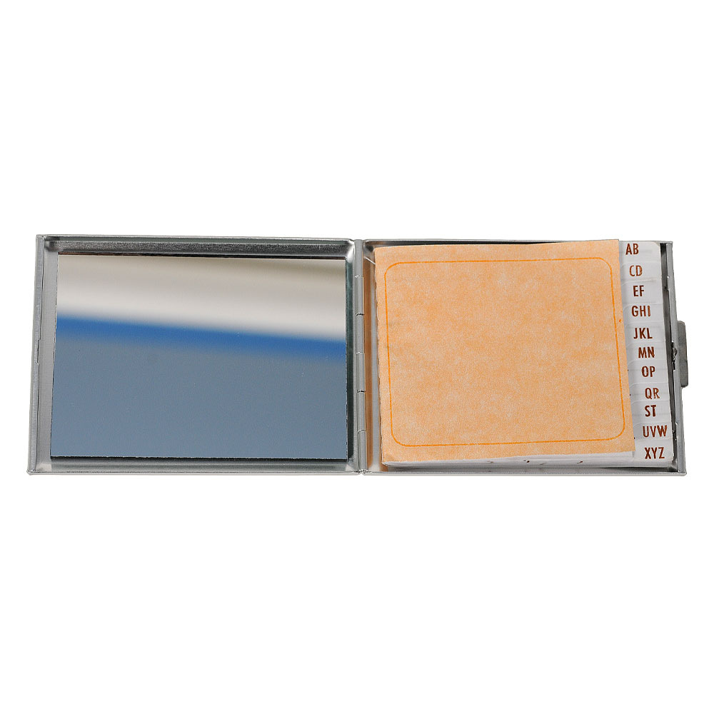 Handlicher Taschenspiegel mit Telefonregister, matt silbern, 7,8 x 5,8 x 0,9 cm