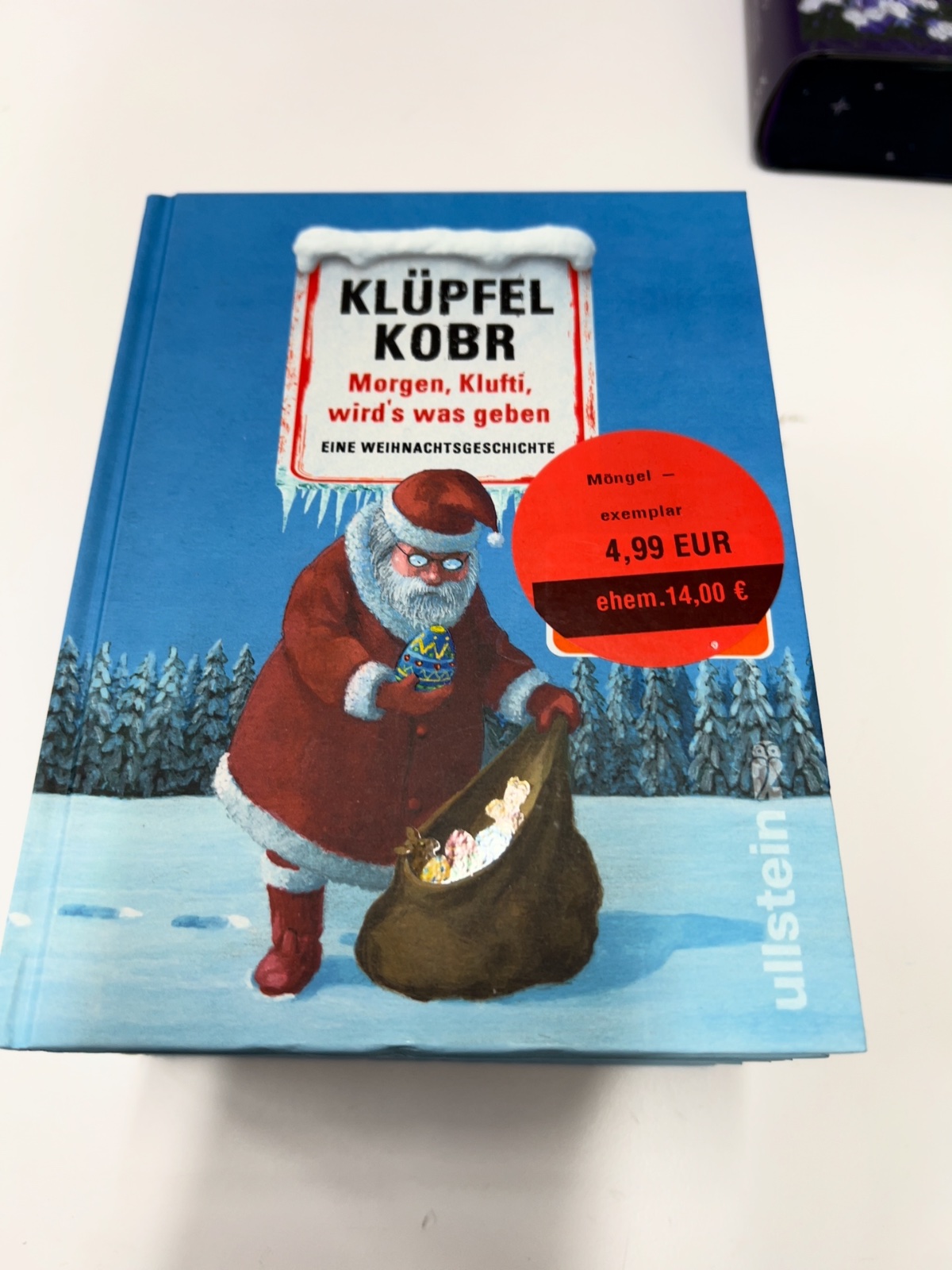 weihnachtsbuch, mütze, schnee, geschenkband, kollektiv-sack