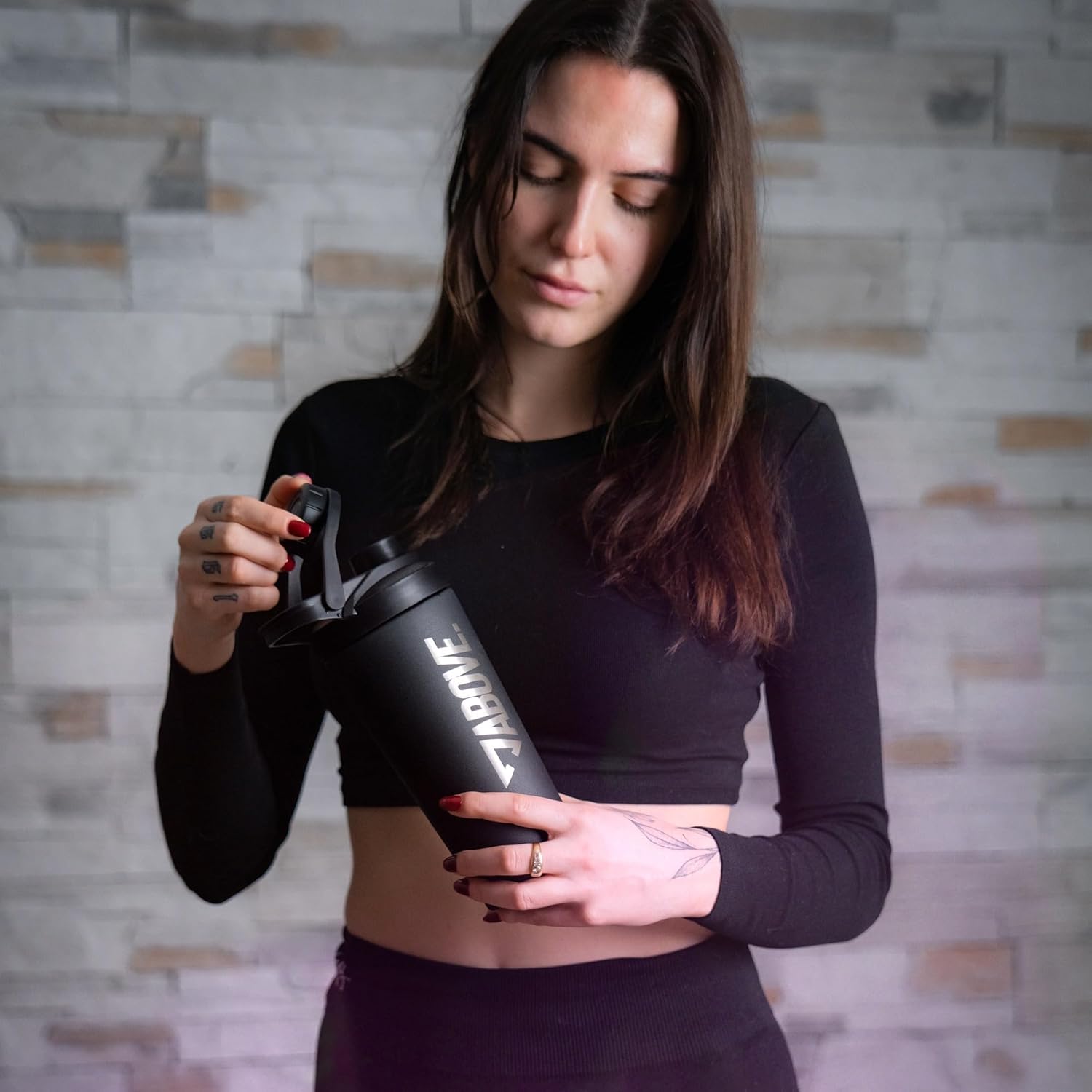ABOVE Protein Shaker Edelstahl 750ml Eiweißshake Getränke schwarz