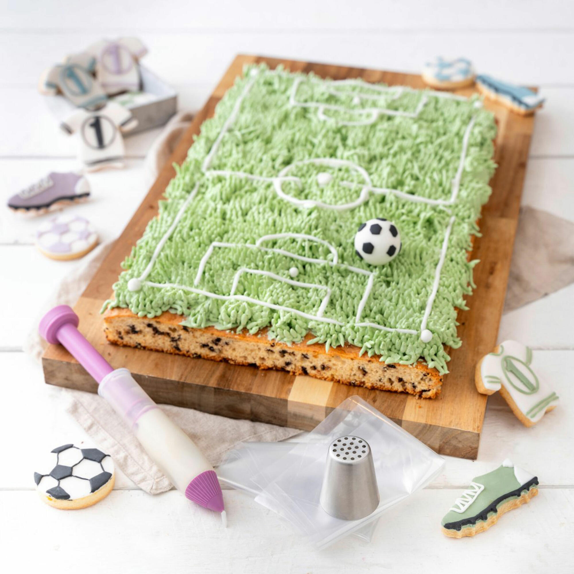 Torte, Kuchen, Grasstreifen, Fußball-Thema, Zuckerguss