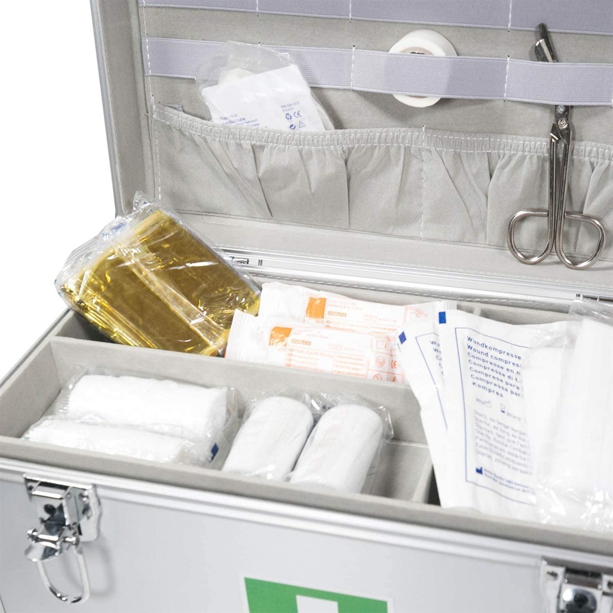 medizinische kiste, erste hilfe, verbandmaterial, schere, sterile pads