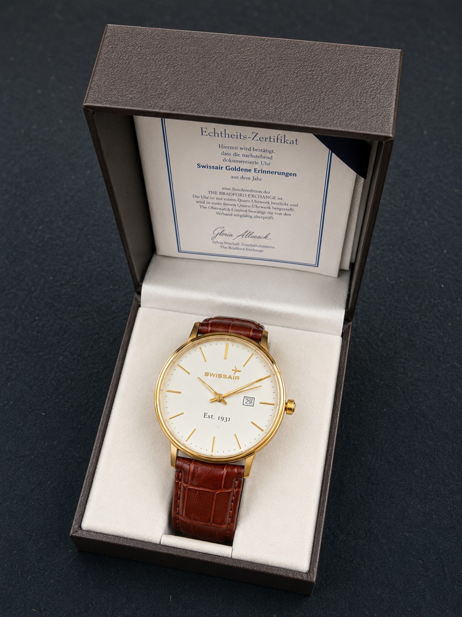Uhr, Gold, Lederband, Swissair, Schachtel