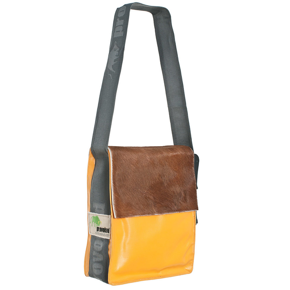 Messenger Bag CITY PROVOKED aus Kuhfell: braun & LKW-Plane: hellorange, 31x