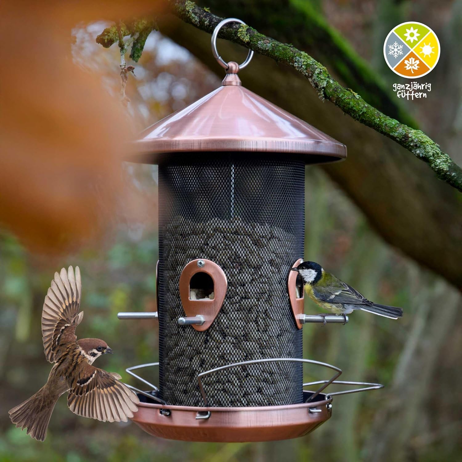 dobar Große Futtersäule - Vogelfutterspender in Kupferoptik - Futterstation aus Metall zum Hängen - Vogelfuttersäule für Sämereien -Futterspender für Wildvögel - 20 x 20 x 32 cm - Kupfer